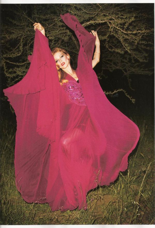 Masha Novoselova by James Macari  Vogue España July 2010 fashion editorial hey crazy 